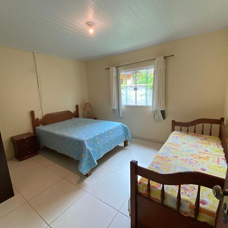 Lumiar Casa Solar Churrasqueira Com 3 Quartos Sendo Um Suite Arejada, Jardim A 700M Do Centro 외부 사진